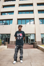 Load image into Gallery viewer, Vintage eye love NY T-shirt