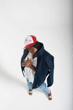 Load image into Gallery viewer, Misundęrstood flower trucker