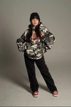 Load image into Gallery viewer, Skull hoodie